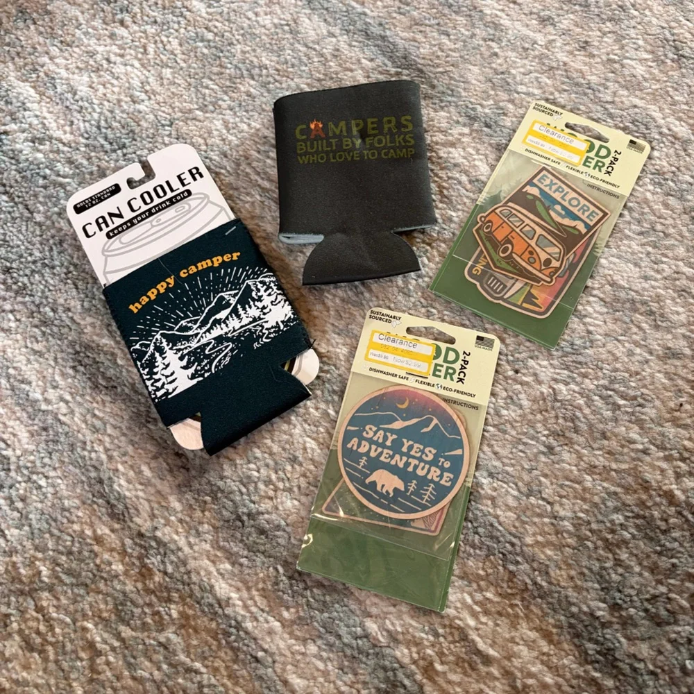 Target Adventure Can Cooler and wood sticker Set - Black and Green